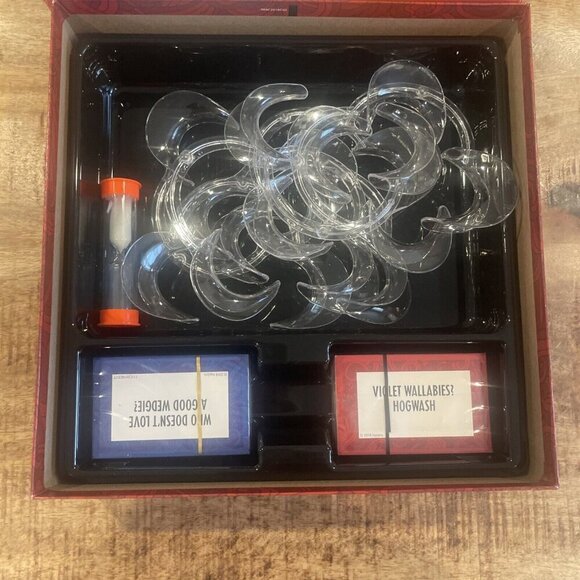 Hasbro C2018079 Speak Out Game Board with 10 Mouthpieces Family Kids Holidays - Picture 3 of 6